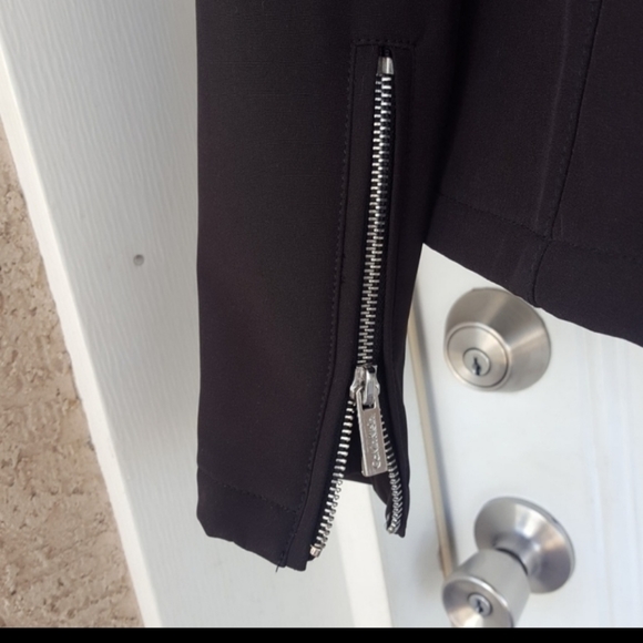 Calvin Klein Women's Lux Jacket with Zip - Picture 6 of 7